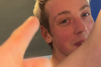 Hung Young Brit Pw s2